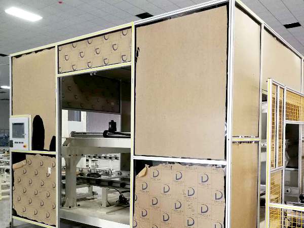 鋁型材防護(hù)罩定制尺寸的要點