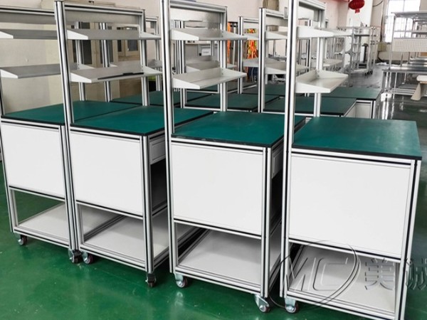 不要小瞧了合肥工業鋁型材廠家，可是有很多的